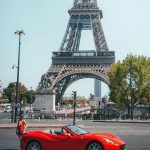 Passeio de Ferrari em Paris